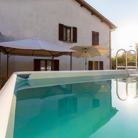 Borgo Santa Lucia Apartment With Private Parking & Garden Gubbio Buitenkant foto