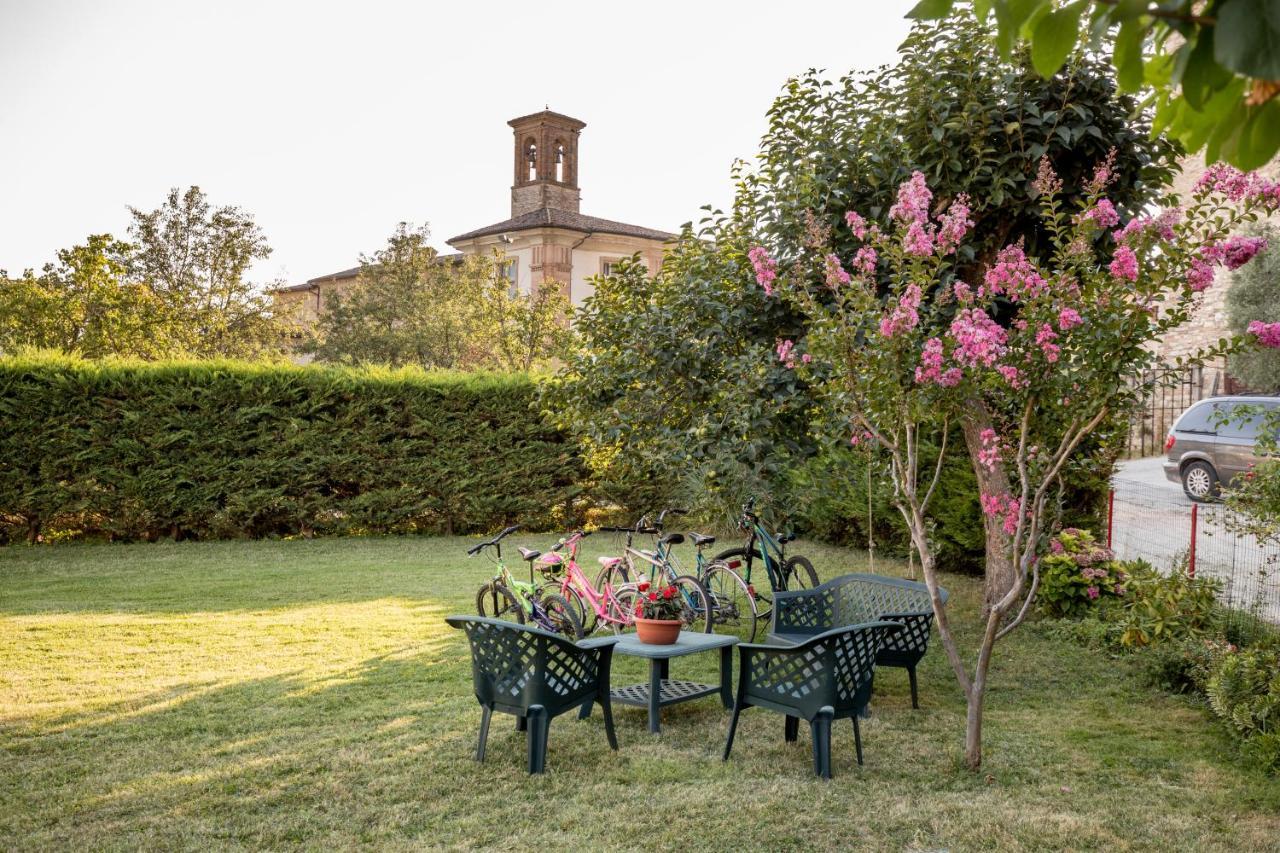 Borgo Santa Lucia Apartment With Private Parking & Garden Gubbio Buitenkant foto